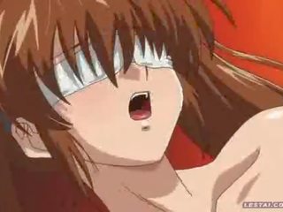 Due bendata manga ragazze sfregamento loro groovy corpi contro l'un l'altro