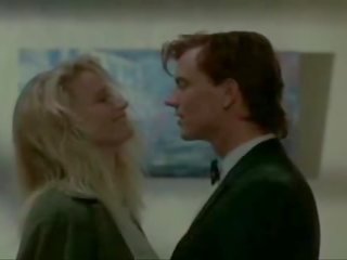 Kelly lynch sikiş scene