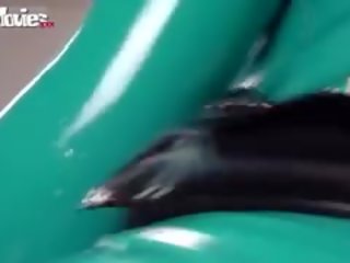 二 难以置信 胶乳 女同志 得到 覆盖 在 小便 shortly 10 min 立即 thereafter 手指
